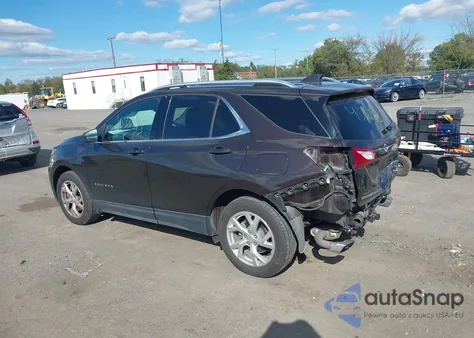 2020 Chevrolet Equinox Awd Lt 2.0L Turbo z USA, uszkodzony, nr VIN 2GNAXVEX5L6252140